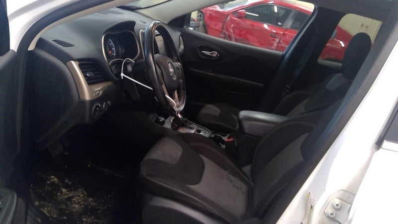 Steering Column Floor Shift Fits 14-18 CHEROKEE 1908492