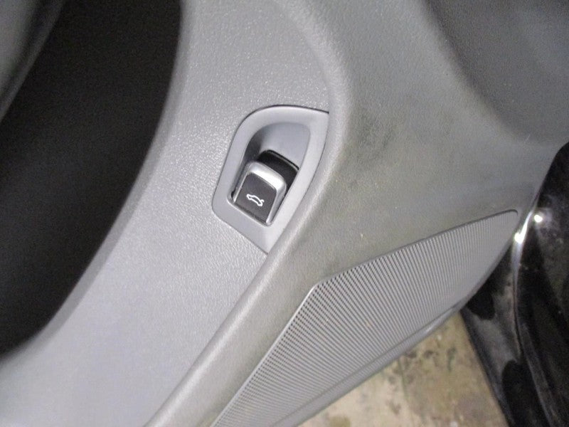 A4 AUDI   2014 Front Door Switch 1742749