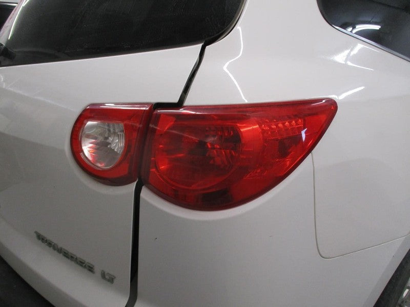 Passenger Tail Light Quarter Panel Mounted Fits 09-12 TRAVERSE 1966997