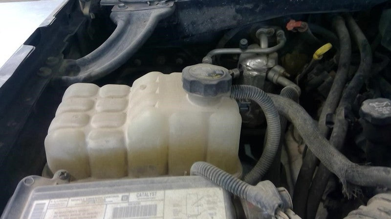 Coolant Reservoir Classic Style Fits 99-07 SIERRA 2500 PICKUP 1901771