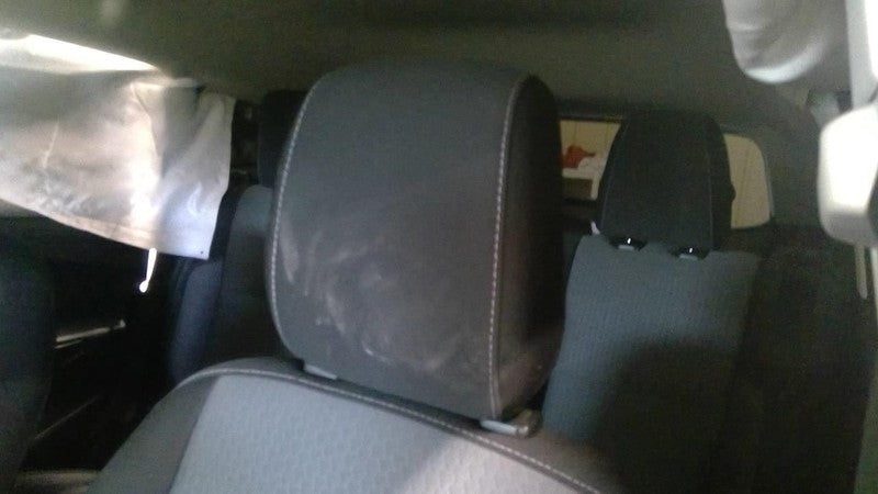 ESCAPE    2019 Headrest 1888518