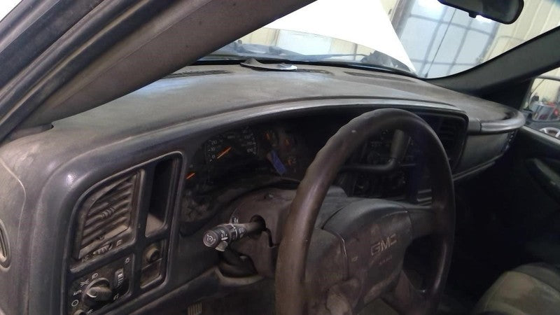 Passenger Front Door Glass Classic Style Fits 99-07 SIERRA 1500 PICKUP