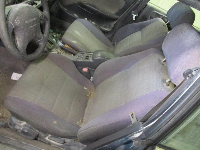 LEGACY    1997 Front Seat 1889704