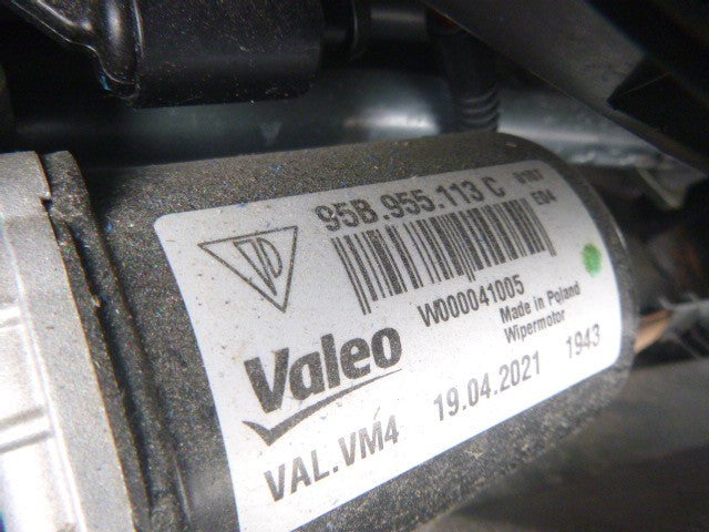 (LOCAL PICKUP ONLY) MACAN     2021 Rear Suspension 1537723