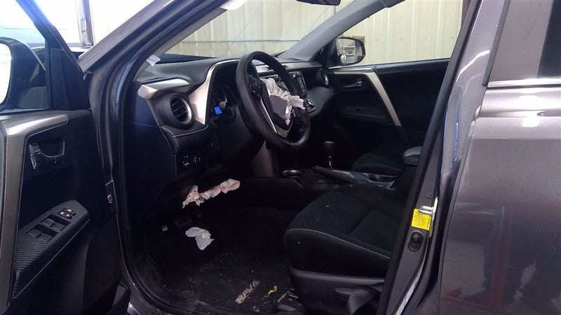 RAV 4     2015 Owners Manual 1697791