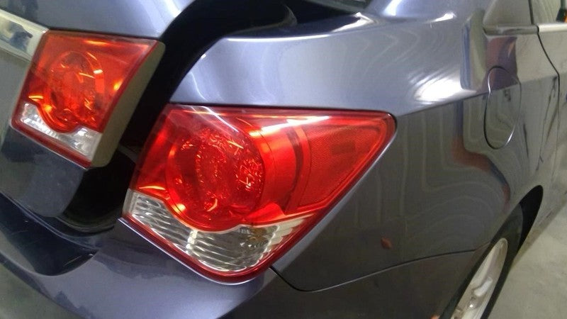 Passenger Tail Light VIN P 4th Digit Limited Fits 11-16 CRUZE 1930212