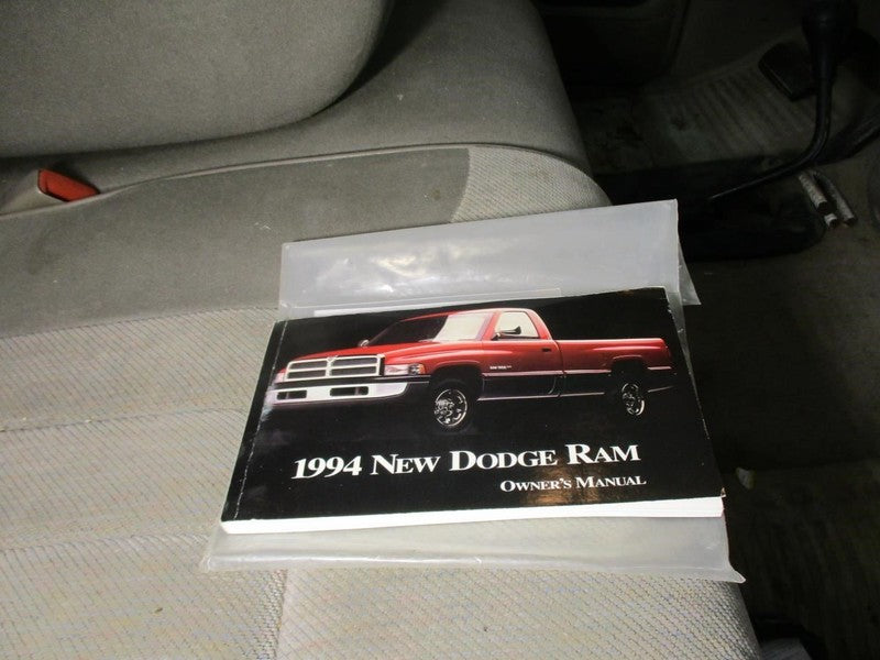RAM2500   1994 Owners Manual 1904568