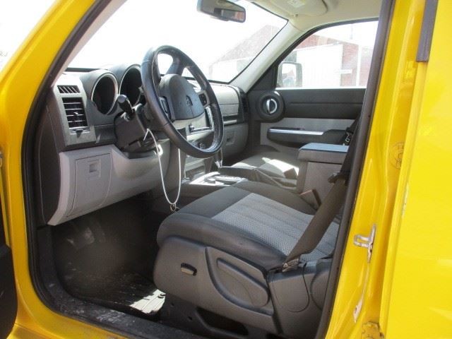 Passenger Side View Mirror Power Heated Fits 07-11 NITRO 1568900