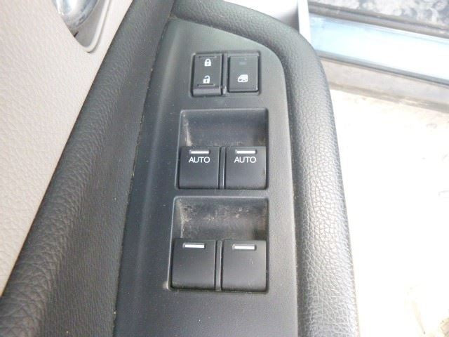 Driver Front Door Switch Driver's Lock And Window Fits 17-25 RIDGELINE