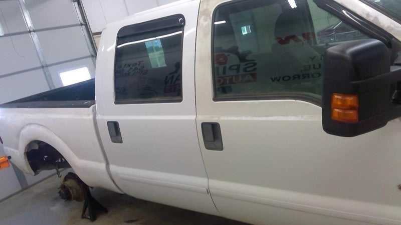 Ford F-250SD 2012 Headrest Used 6828
