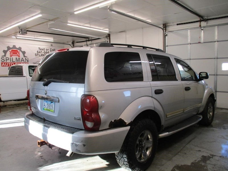 AC Compressor Fits 05-07 DURANGO 1881197