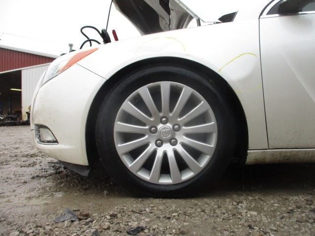 Driver Left Corner/Park Light Fog-driving Fits 11-13 REGAL 1619810