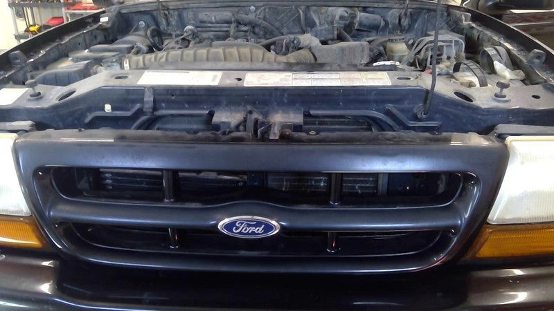 Grille Excluding Electric Vehicle Painted Fits 98-00 RANGER 1996860