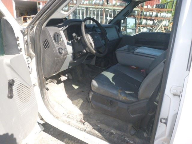 Fuse Box Engine Fits 11-14 FORD F250SD PICKUP 1624033