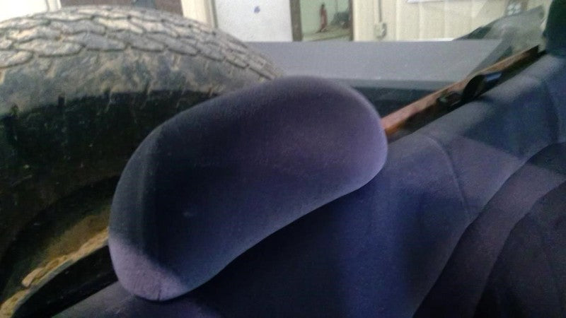 GMC Sierra 2500 2001 Headrest Used 5507