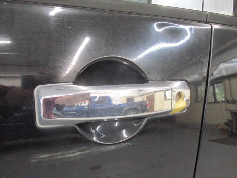 TITAN     2004 Dash Bezel 2032876