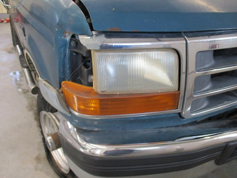 AC Compressor Fits 96 FORD E350 VAN 1736216