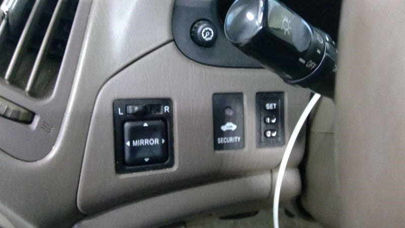 RX300     2001 Dash/Interior/Seat Switch 1896107