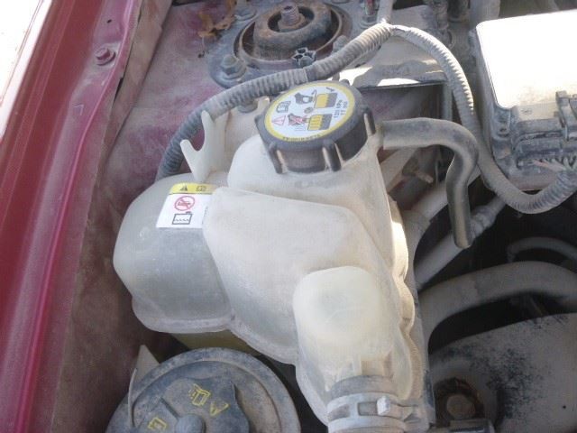 Carrier Rear 1 Sensor Plug Fits 01-04 ESCAPE 1485673