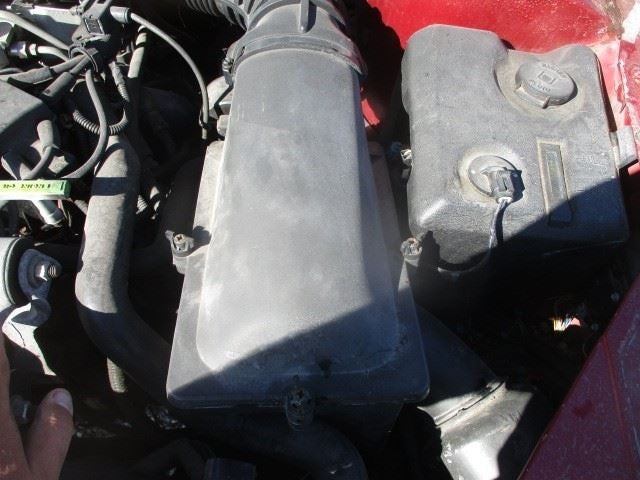 Driver Left Front Knee Fits 90-92 ALLANTE 1655114