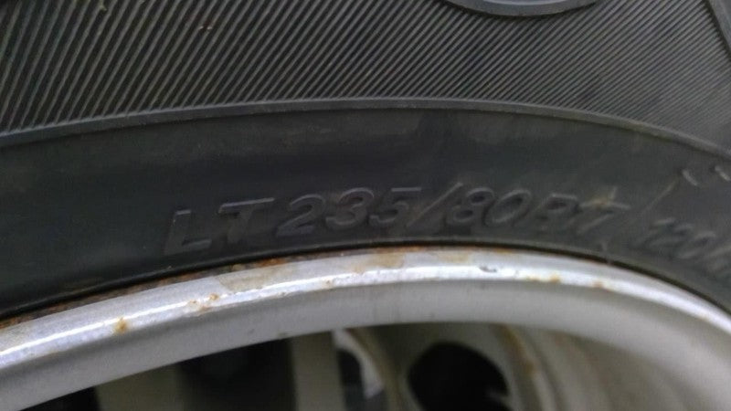 SILVRDO35 2022 Center Cap Wheel 2037326