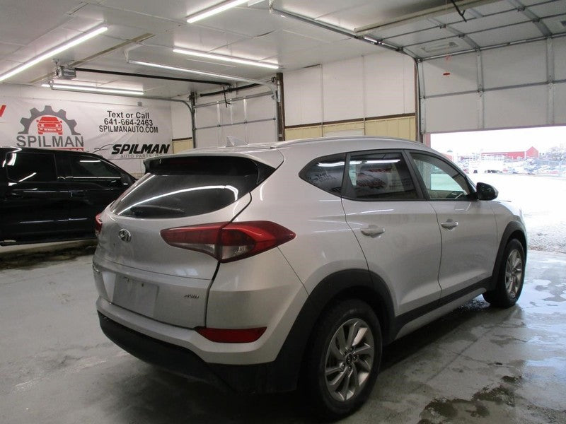 Hyundai Tucson 2018 Headrest Used 9393