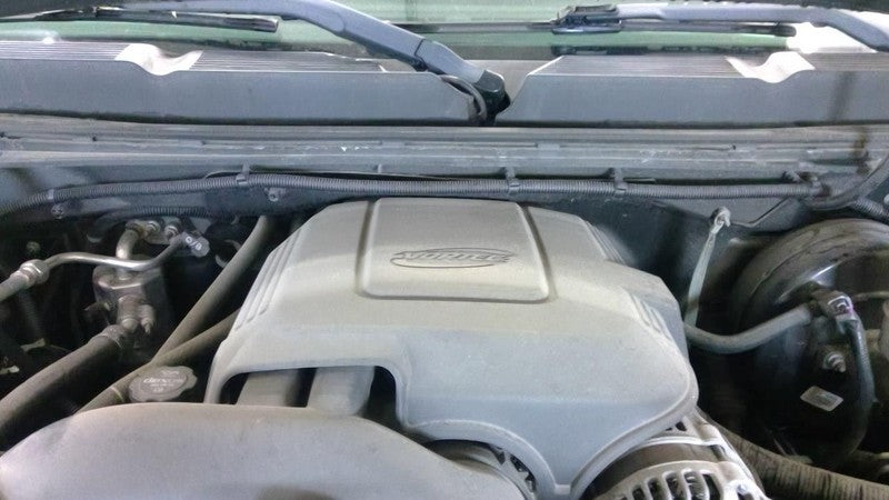 SILVRDO15 2013 Engine Cover 1951020