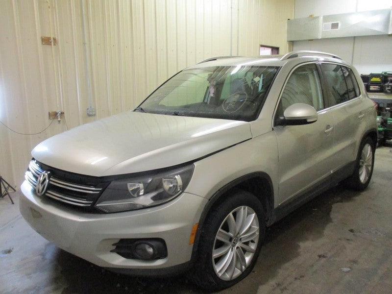 Seat Belt Front Bucket Seat Driver Retractor Fits 09-13 TIGUAN 1729602