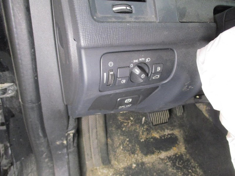 XC60      2013 Dash/Interior/Seat Switch 1990681