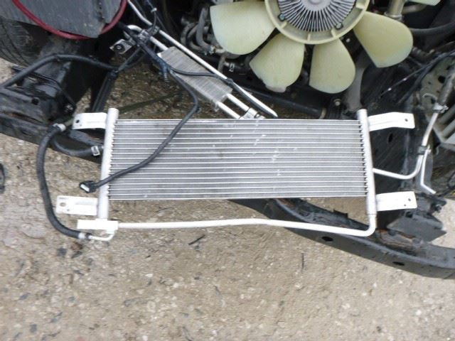 2015 Infiniti QX80 Driver Front Inner Door Trim Panel