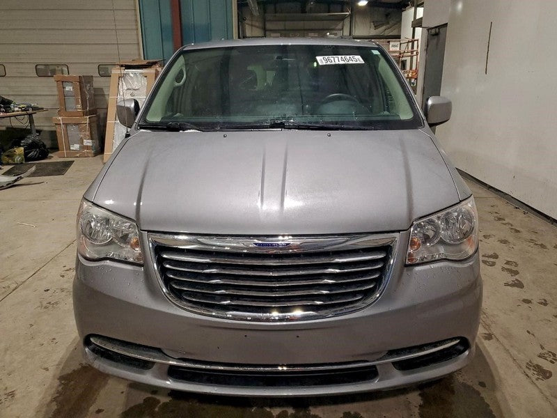 Chrysler Town and Country 2014 Headrest Used 6204