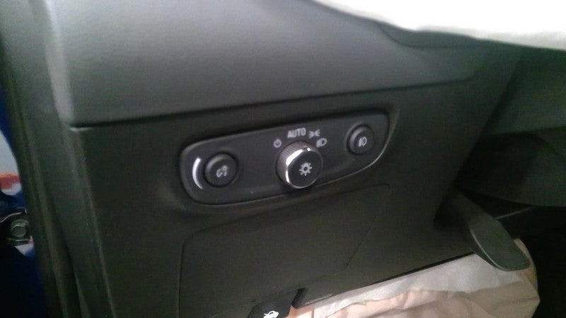 ENCOREGX  2023 Dash/Interior/Seat Switch 2007303