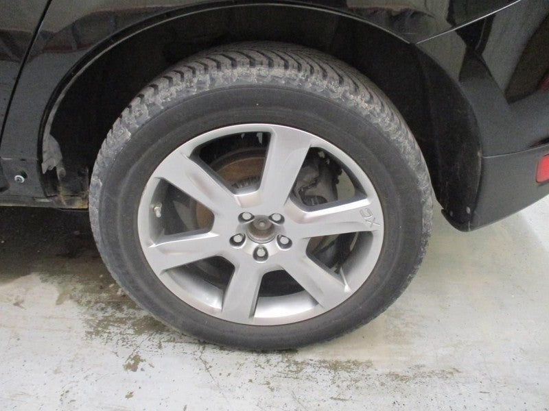 Wheel XC60 19x7-1/2 6 Spoke Chrome And Black Fits 13 VOLVO 60 SERIES 1