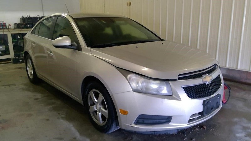 Windshield Wiper Motor VIN P 4th Digit Limited Fits 11-16 CRUZE 202717