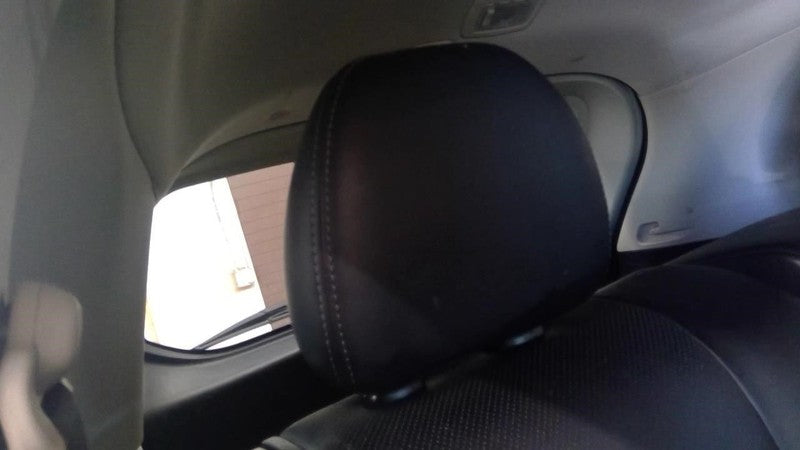 Nissan Rogue 2017 Headrest Used 2132