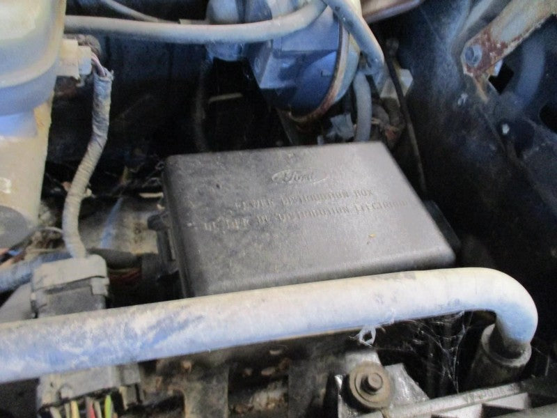 F150      1992 Seat Belt Front 1728928