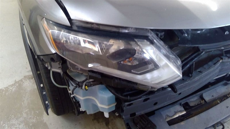 Nissan Rogue 2017 Headrest Used 8833