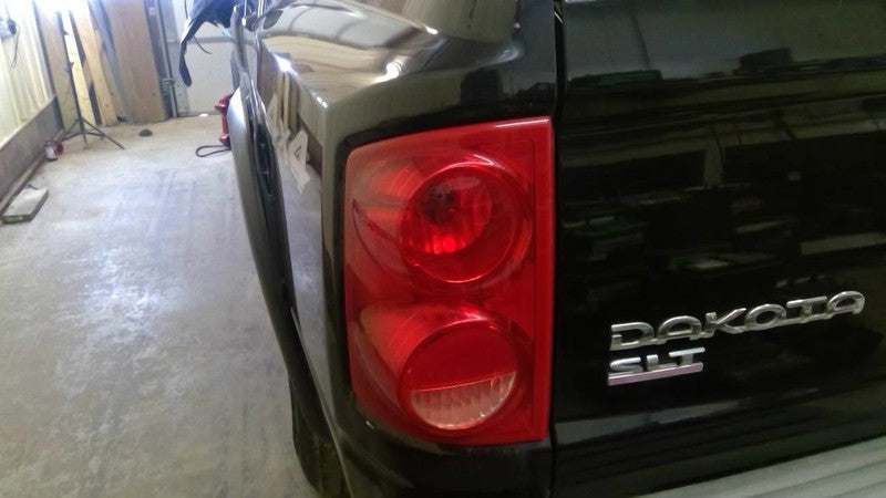 Driver Left Tail Light Fits 05-11 DAKOTA 1739558
