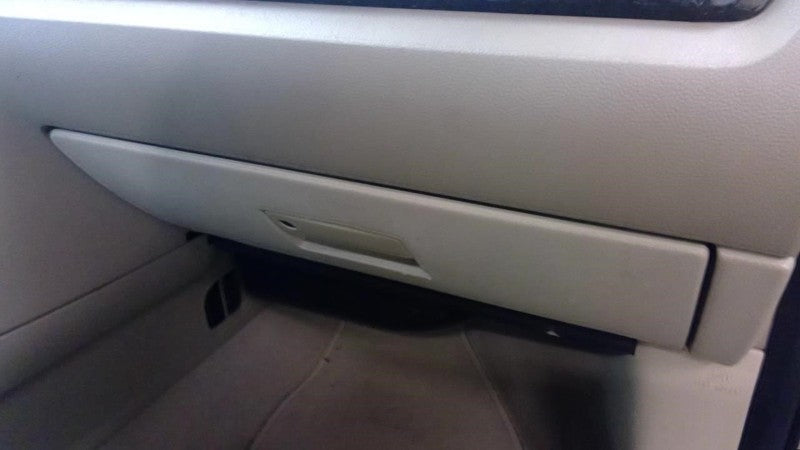 MONTEGO   2006 Glove Box 1898767