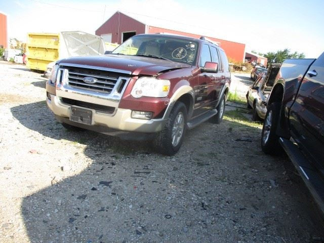 EXPLORER  2006 Front Door Trim Panel 1588132