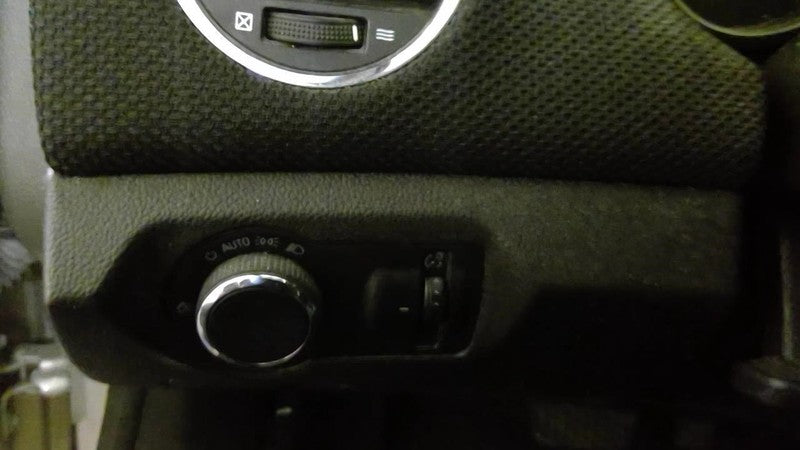 CRUZE     2011 Dash/Interior/Seat Switch 2027232