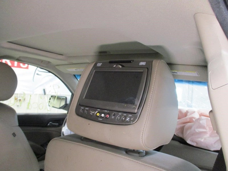 GMC Yukon XL 1500 2017 Headrest Used 6914