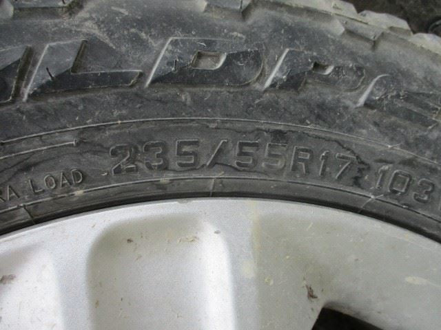 Grille Upper SE Fits 13-16 ESCAPE 1514629