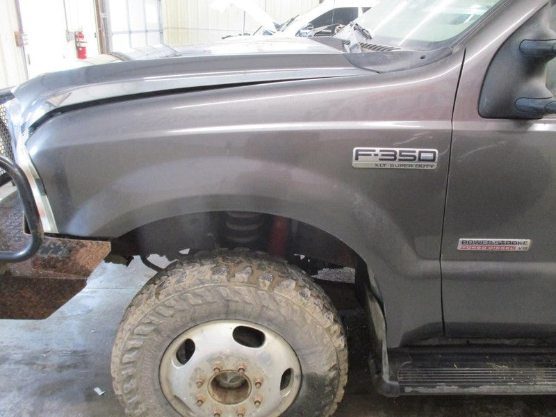F350SD    2006 Front Door Trim Panel 2047324