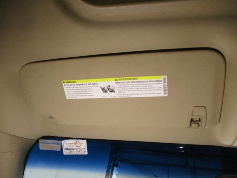 Driver Left Sun Visor Illuminated Fits 07-14 ESCALADE 2002187