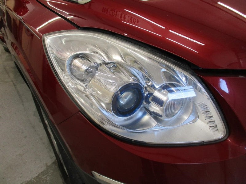 Driver Headlight Xenon HID Without Opt T97 Fits 08-12 ENCLAVE 1878282