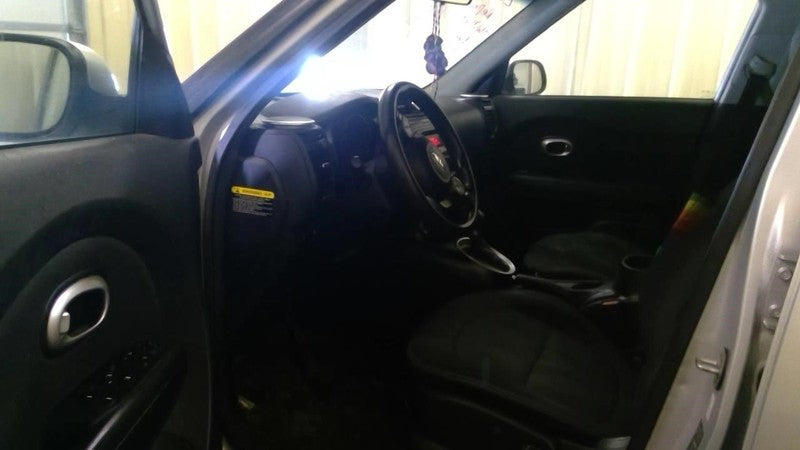 Fuse Box Engine Fits 14 SOUL 1871563