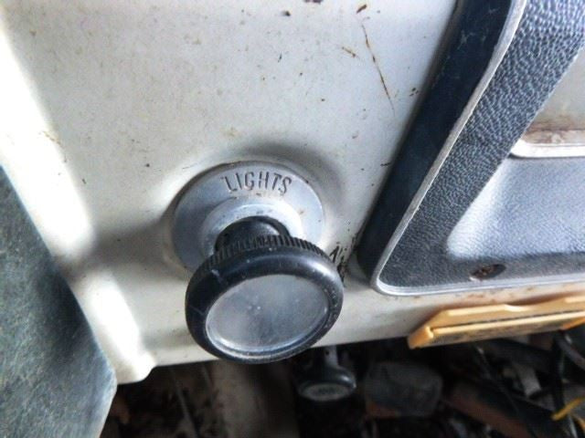 E300      1969 Dash/Interior/Seat Switch 1732370