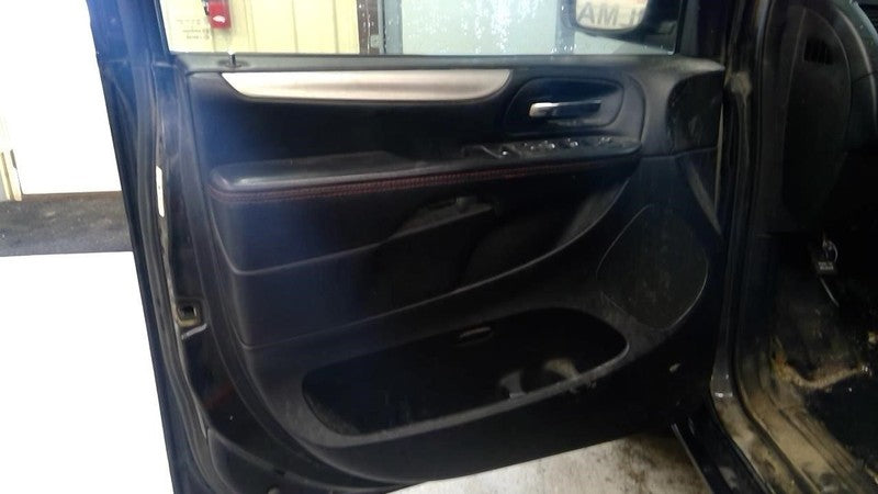 CARAVAN   2019 Front Door Trim Panel 2021486