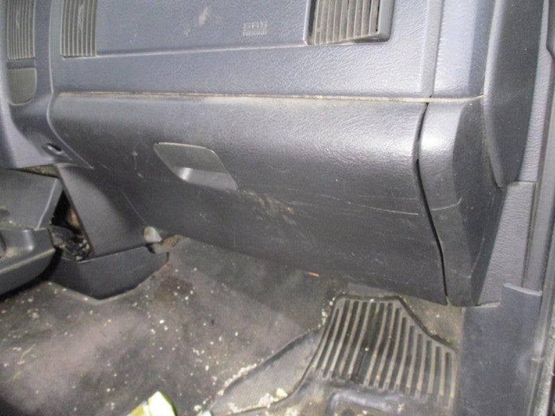 RAM3500   2003 Glove Box 1938141